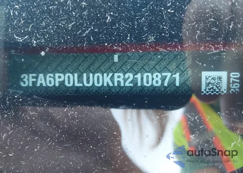 2019 Ford Fusion Hybrid Se z USA, uszkodzony, nr VIN 3FA6P0LU0KR210871